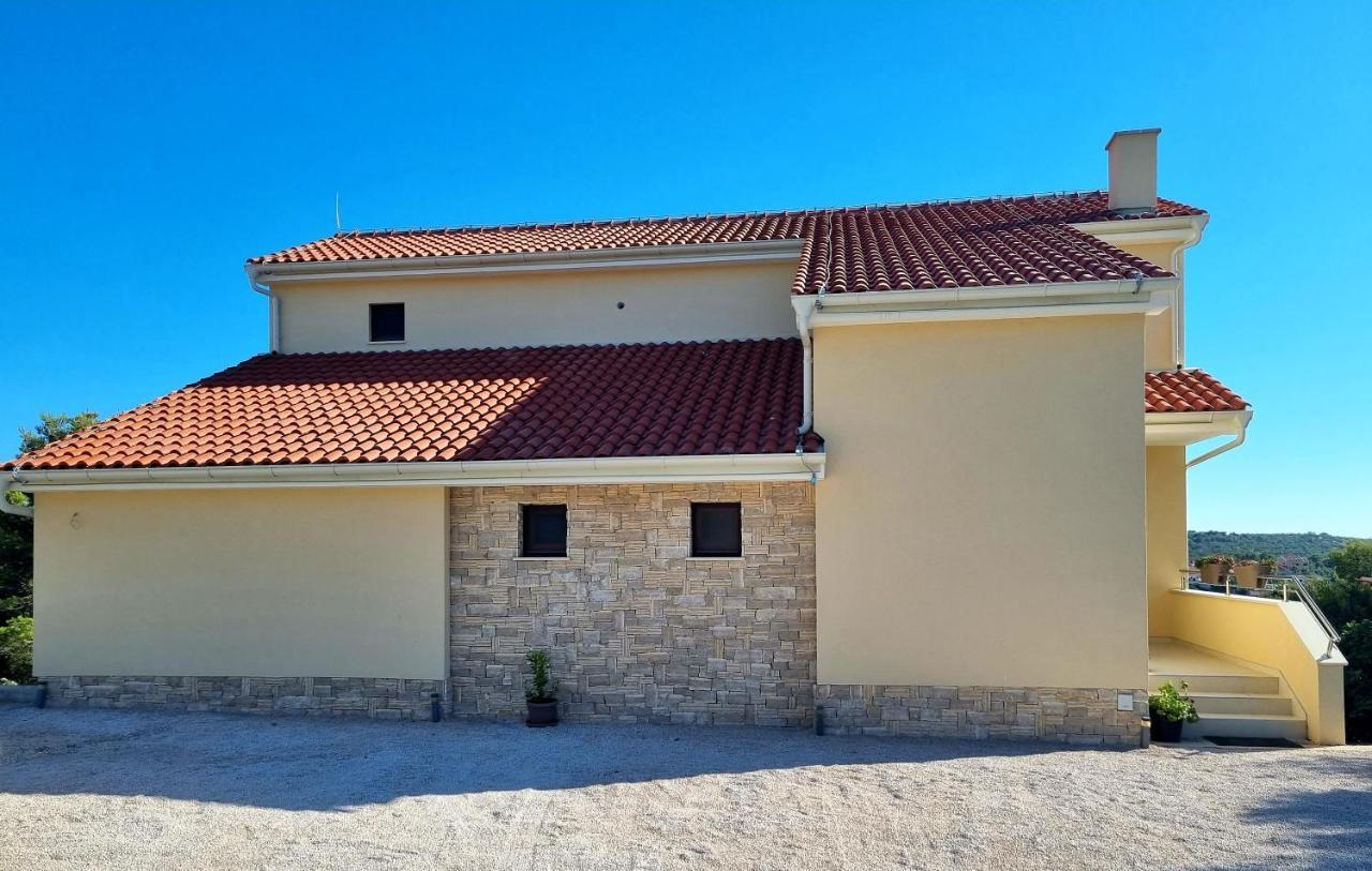 Apartment Leona Jezera Exterior foto